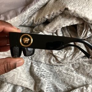 versace glasses 100% aunthentic